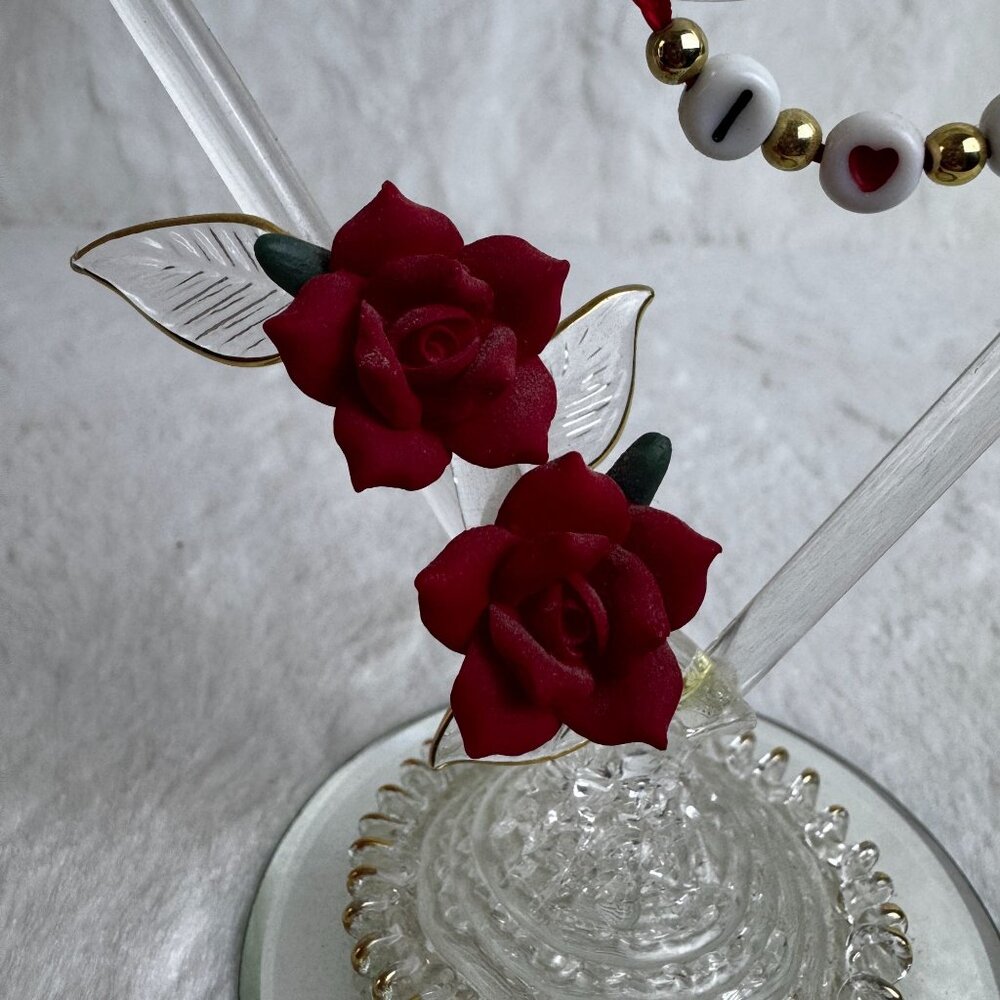 Heart-Shaped Glass Figurine Love Birds Red Roses & "I ❤️ U" Beads By Glass Baron - Picture 2 of 6